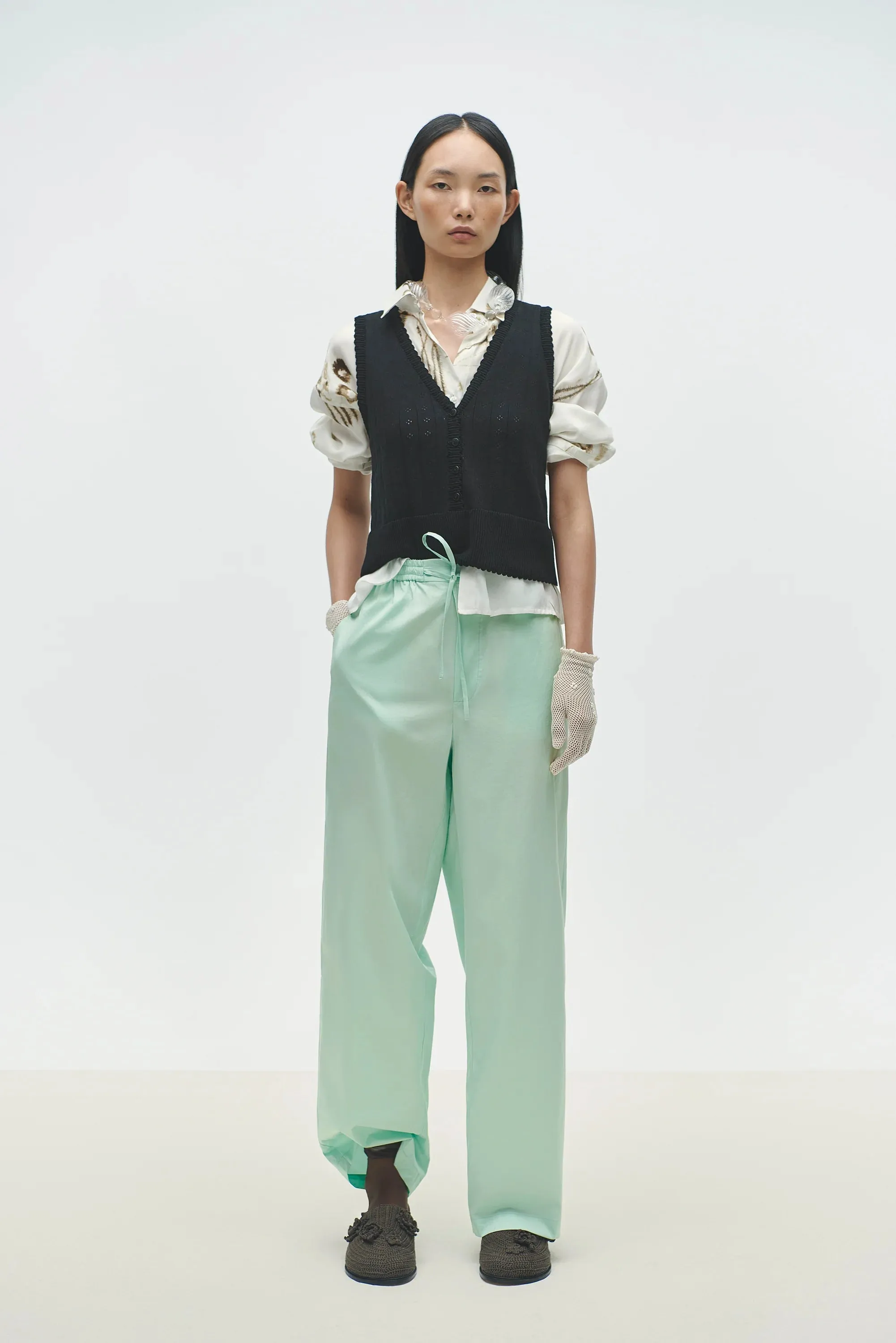 CORDERA - POINTELLE COTTON WAISTCOAT - BLACK - SS25
