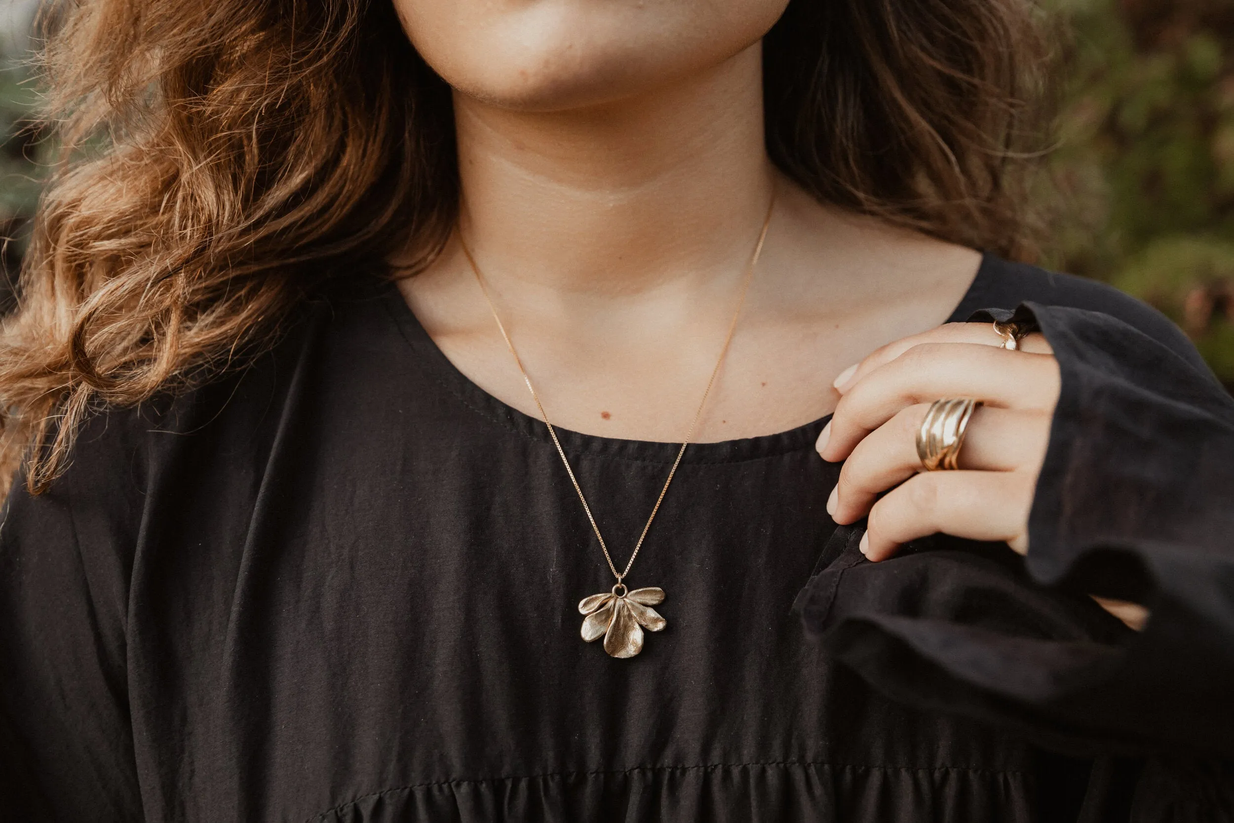 HAWKLY - FAUNA NECKLACE - BRONZE