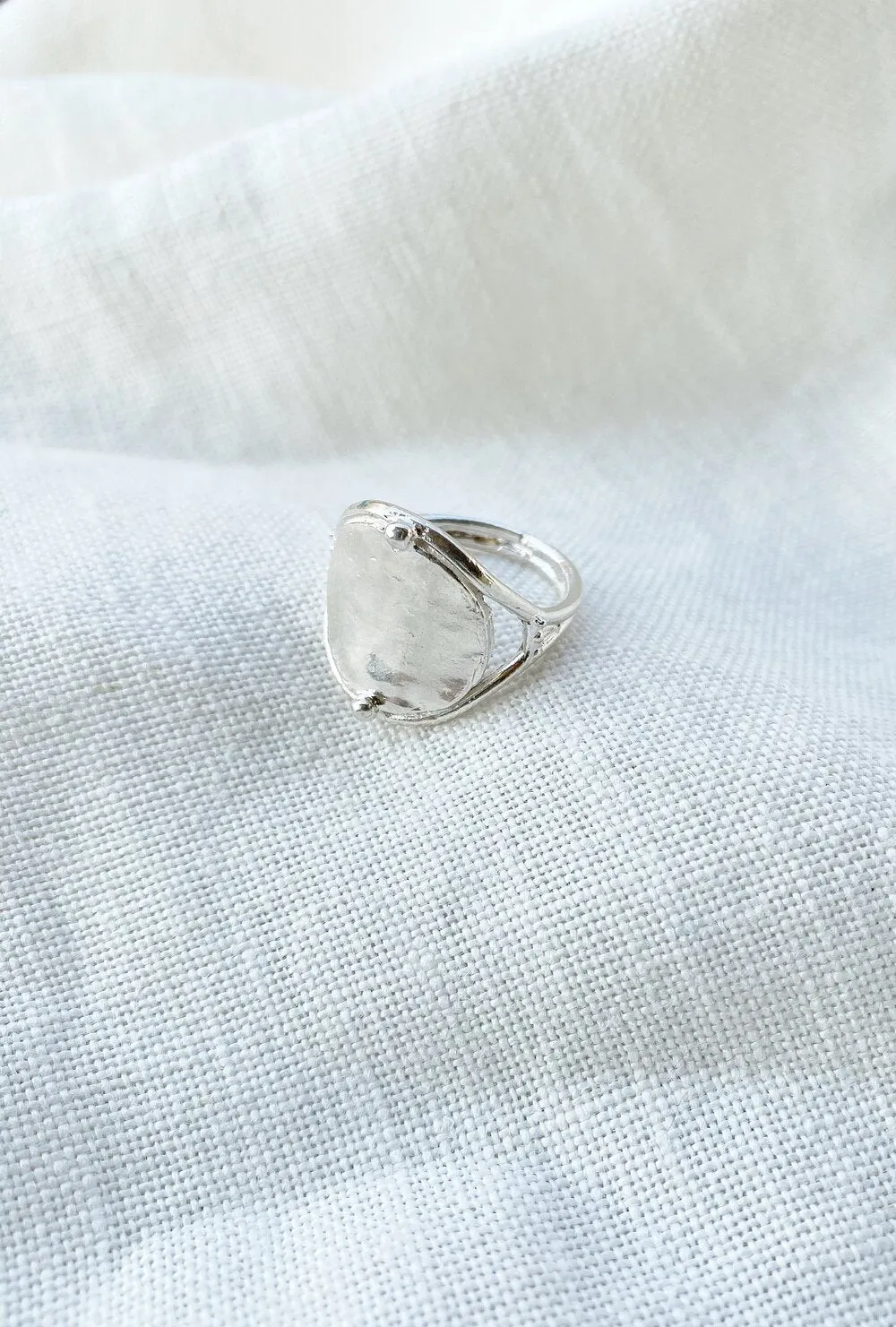 HAWKLY - SHIELD RING - SILVER