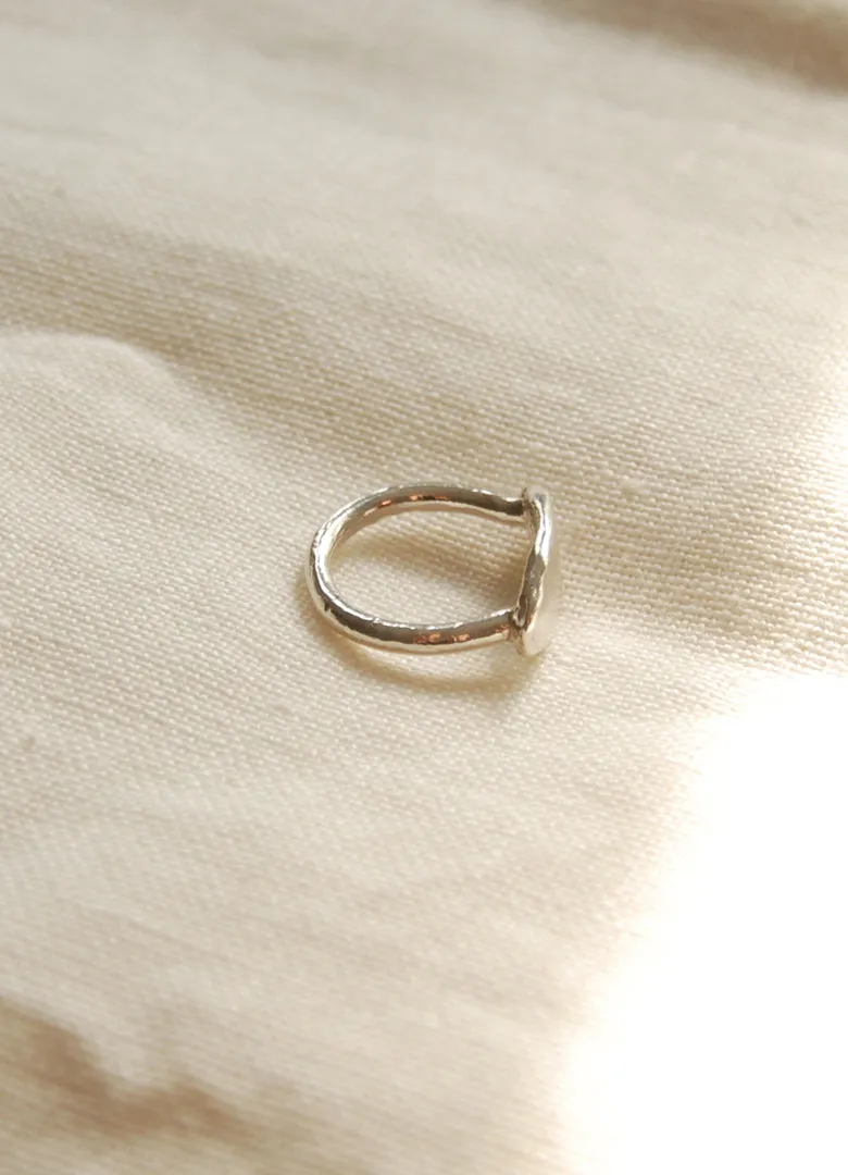 HAWKLY - SIGNET RING - SILVER