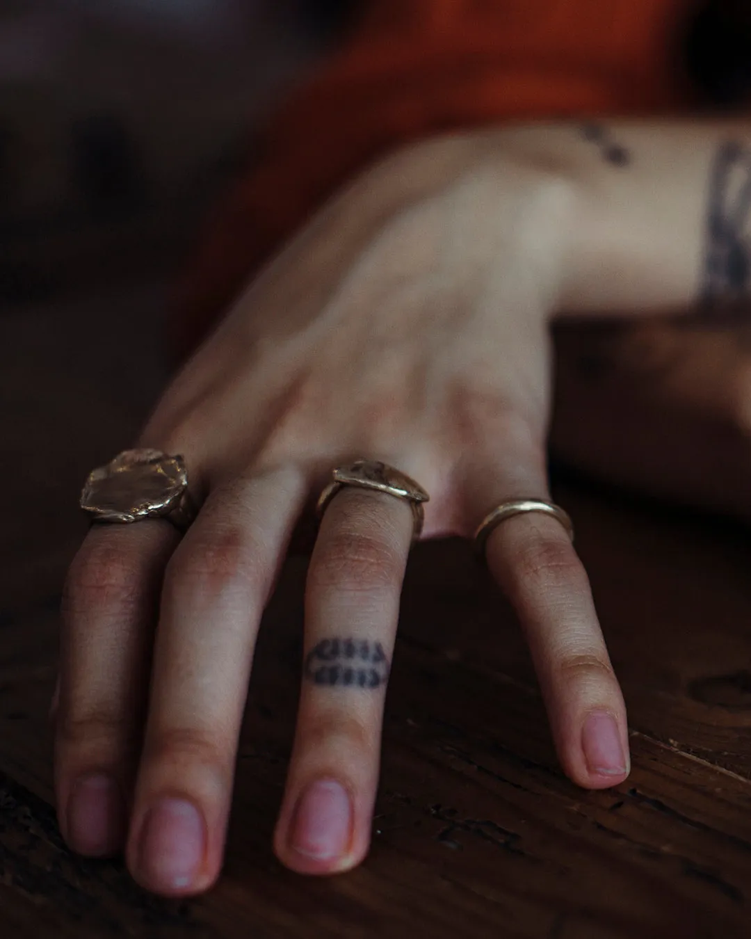 HAWKLY - SIGNET RING - SILVER