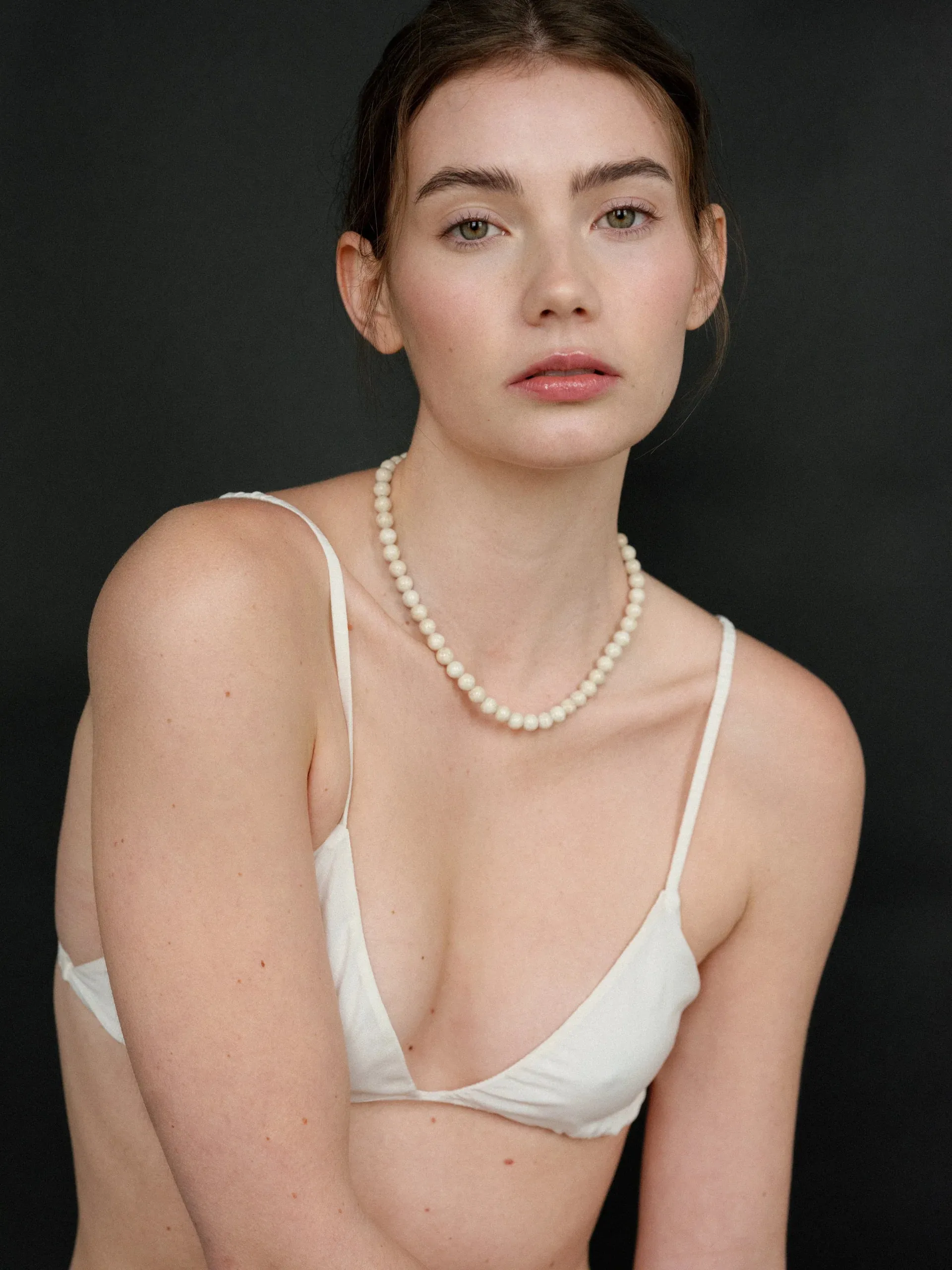 LISBETH JEWELRY - CLASSIC BOULE NECKLACE- RIVERSTONE