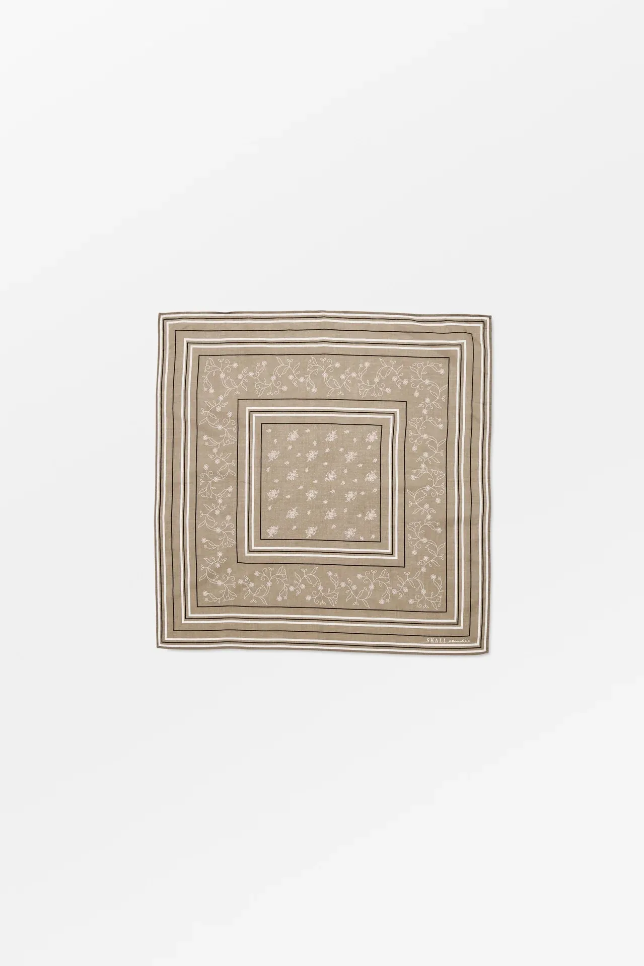 SKALL STUDIO - CLASSIC SCARF - 55x55 - SS25