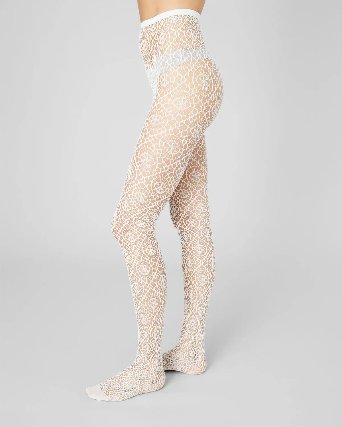SWEDISH STOCKINGS - LYKKE MESH TIGHTS - IVORY